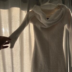 Elegant White Women's Sweater-Wild Fable